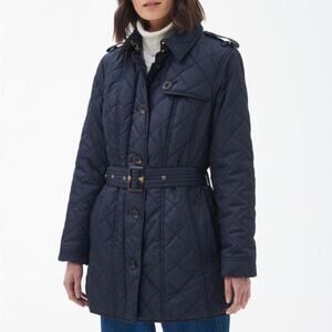 Barbour Tummel Quilted Jacket in Dark Navy